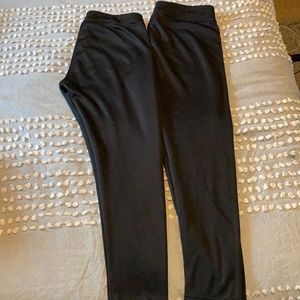 2 Warm black leggings size L 🌸10for10$🌸